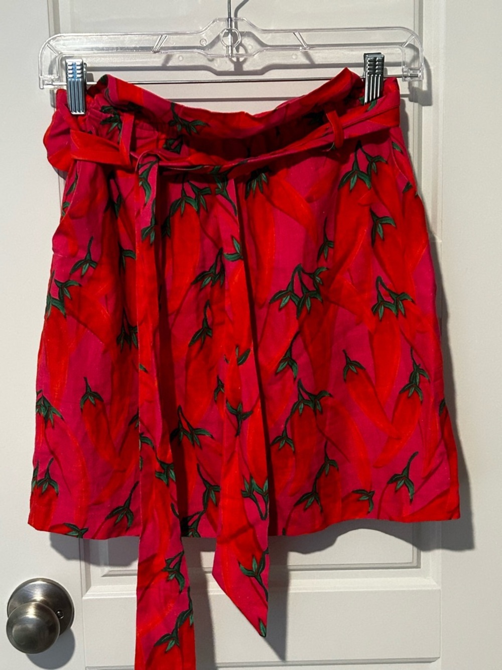 Farm Rio Red Pepper Mini Skirt XS Red Linen Blend Paper Bag Waist Tie Pockets - Picture 3 of 7